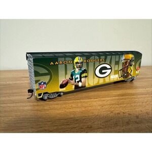 Hawthorne Village NFL Aaron Rodgers Green Bay Packers Locomotive HO Model Train